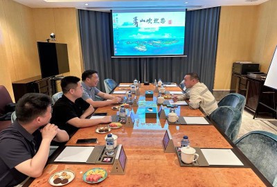 德創(chuàng)環(huán)保金猛董事長赴青山印尼莫羅瓦利園區(qū)、緯達貝園區(qū)考察學習