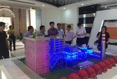 上海產(chǎn)業(yè)合作促進(jìn)中心唐德根主任等領(lǐng)導(dǎo)一行蒞臨德創(chuàng)環(huán)保考察調(diào)研