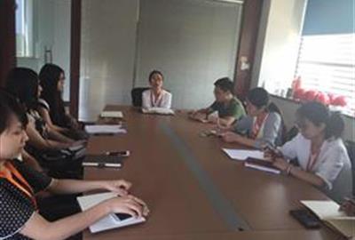 助力宣傳工作  豐富企業(yè)文化----德創(chuàng)環(huán)保組織召開(kāi)通訊小組定期交流會(huì)